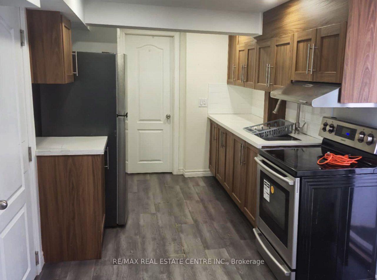 24 GRISELDA Court — photo 1