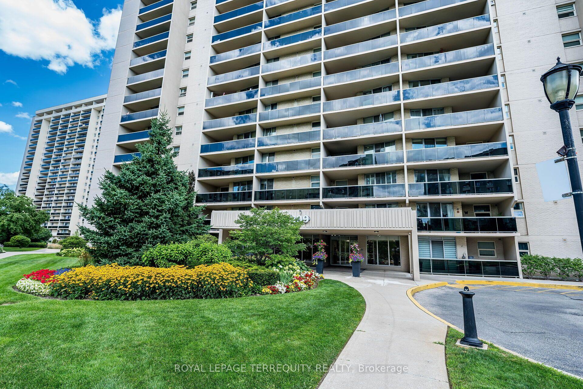 299 Mill Road 306 #306 — photo 1