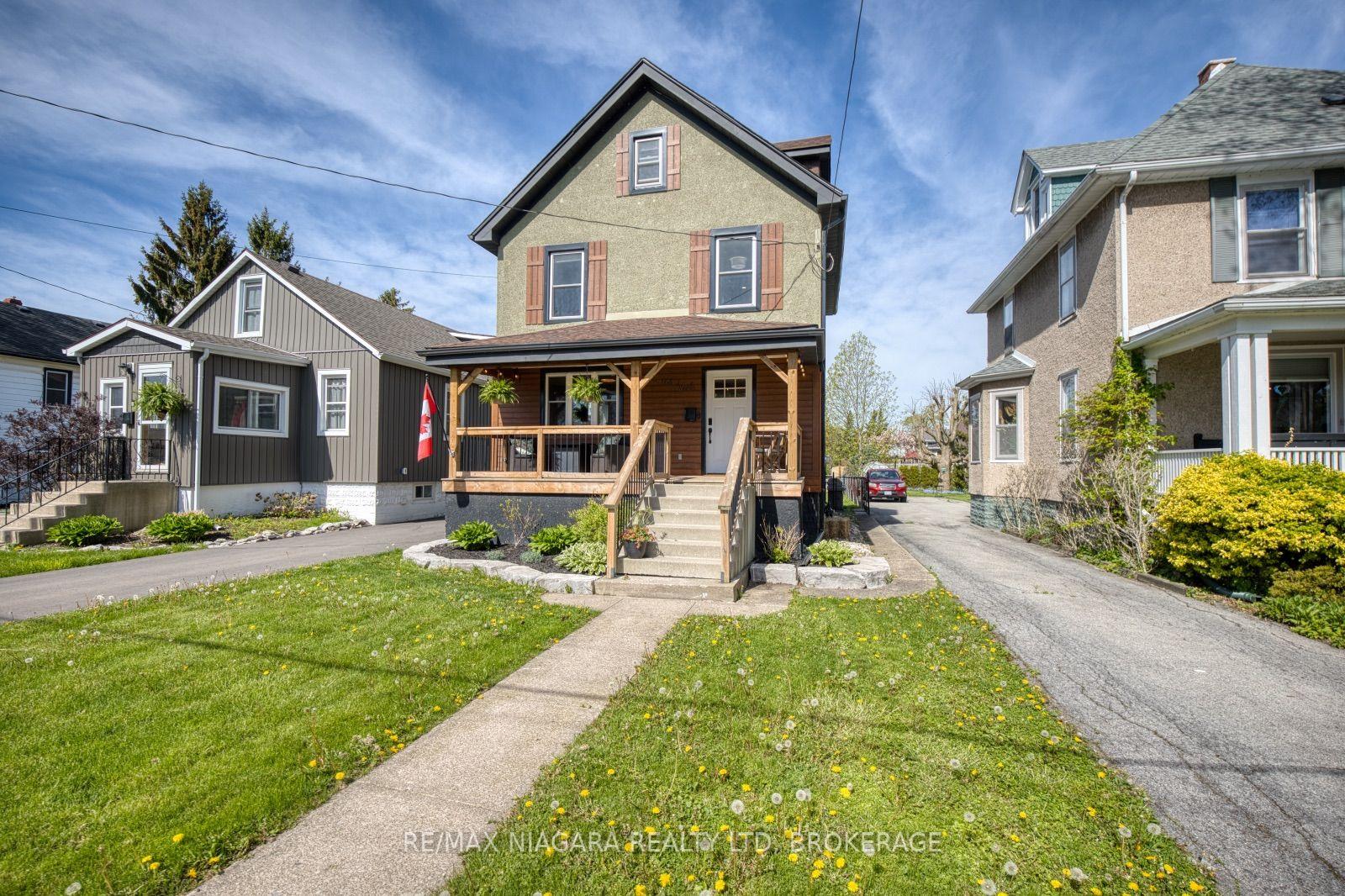 168 Steele Street — photo 1