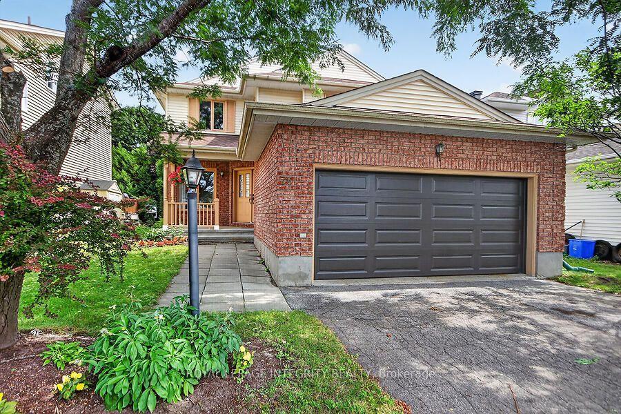 76 Saddlehorn Crescent, Kanata — Detached for sale, photo 1