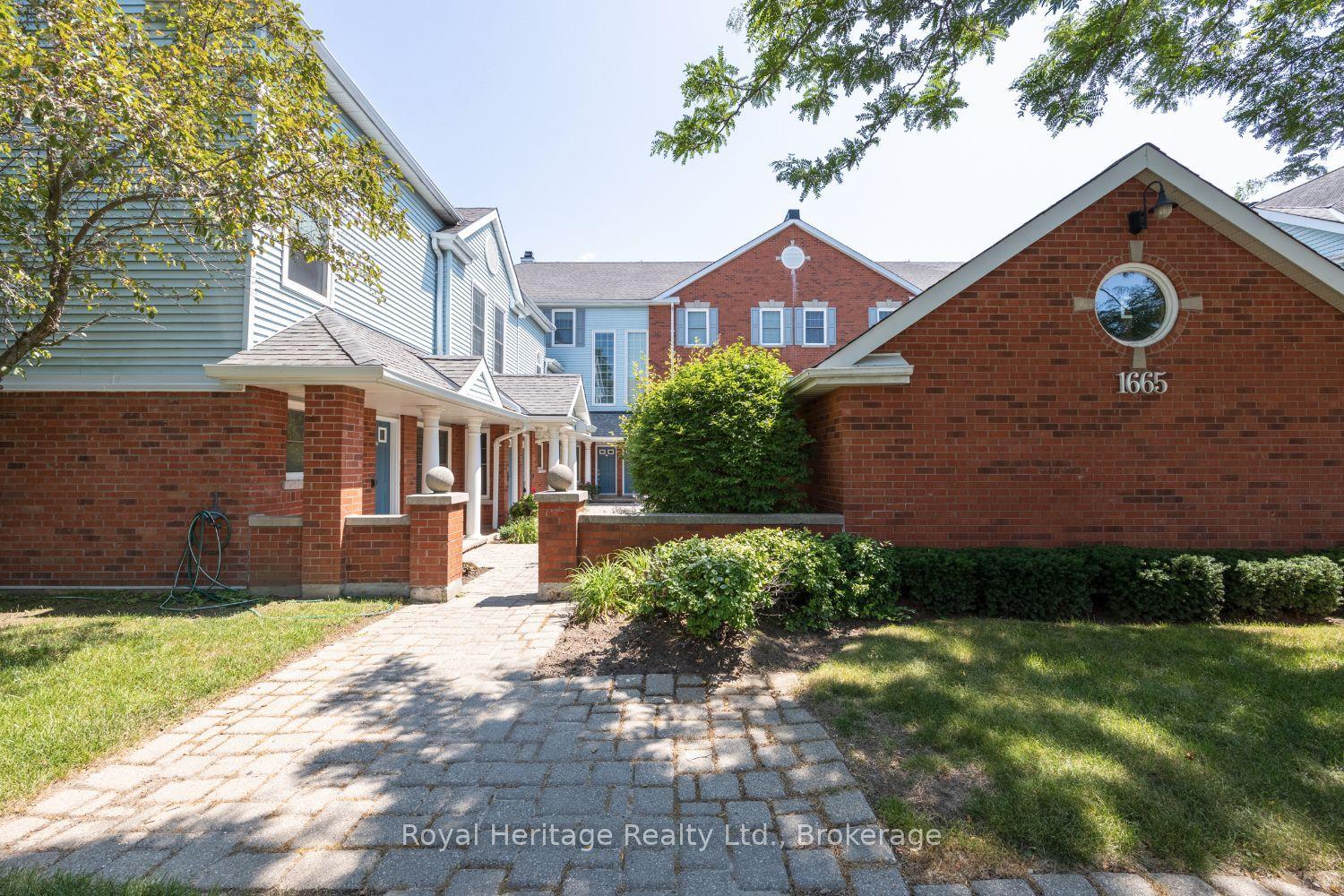 1665 Nash E-16 Drive, Clarington — Condo Town for sale, photo 1