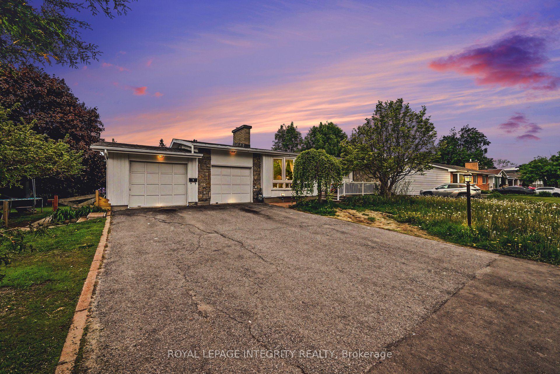 104 Viewmount Drive — photo 1