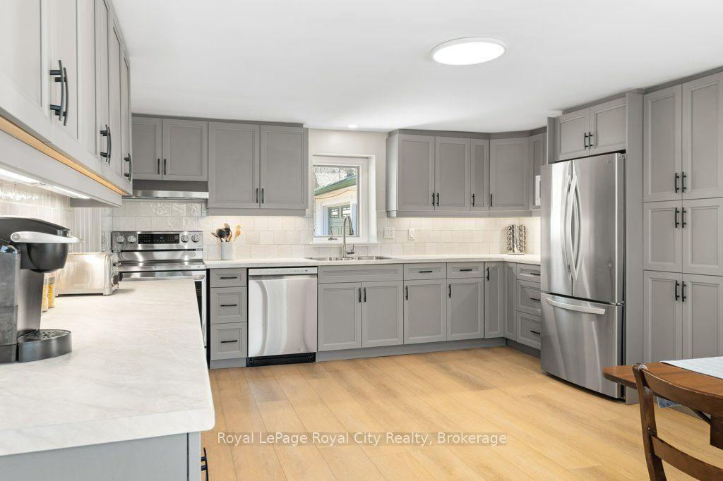 8397 Wellington 22 Road — photo 1