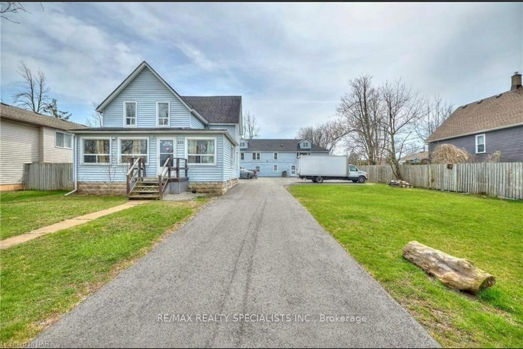 258 Henrietta Street — photo 1
