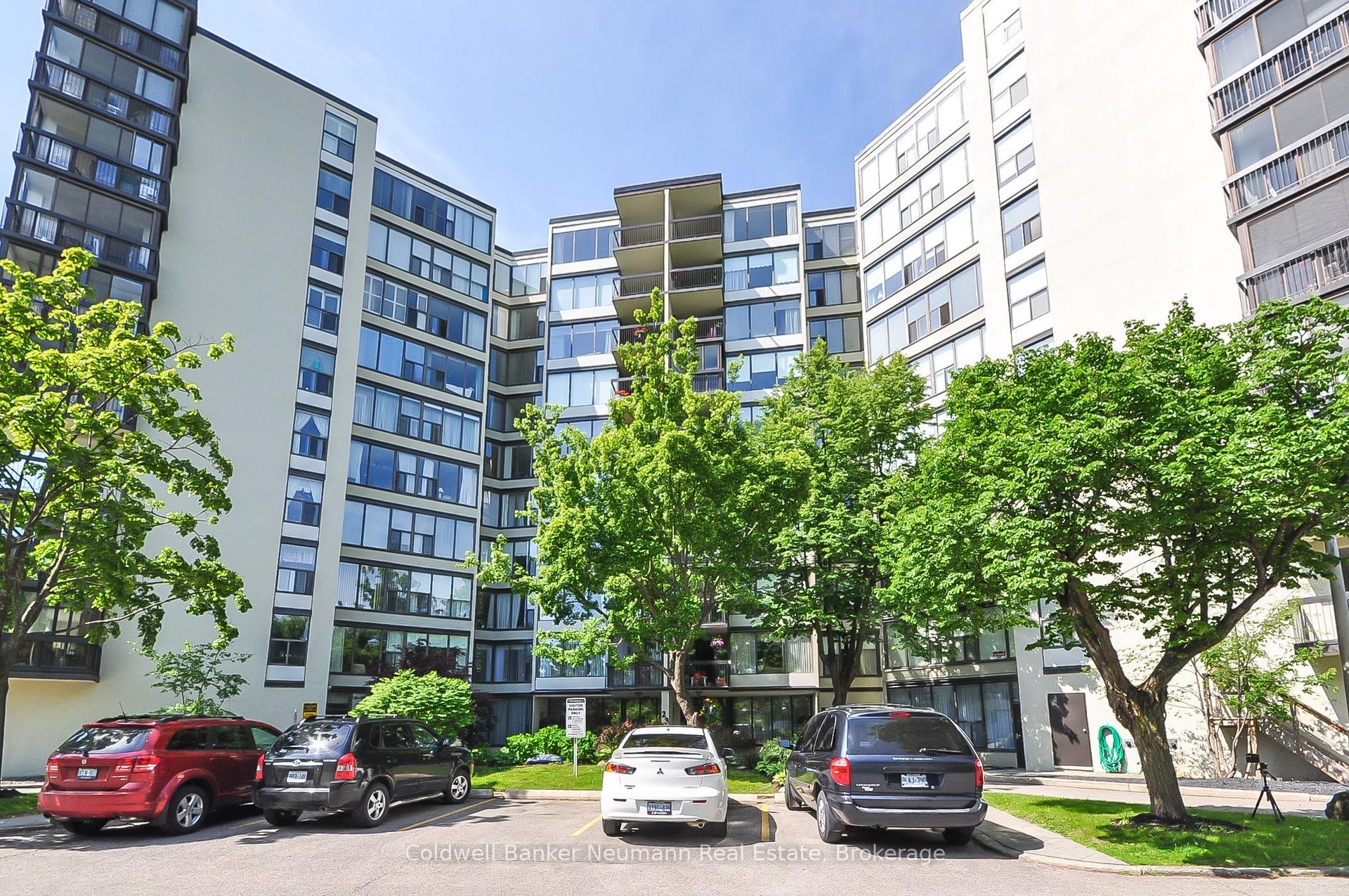 23 Woodlawn Road E 305 #305, Guelph — Condo for sale, photo 1