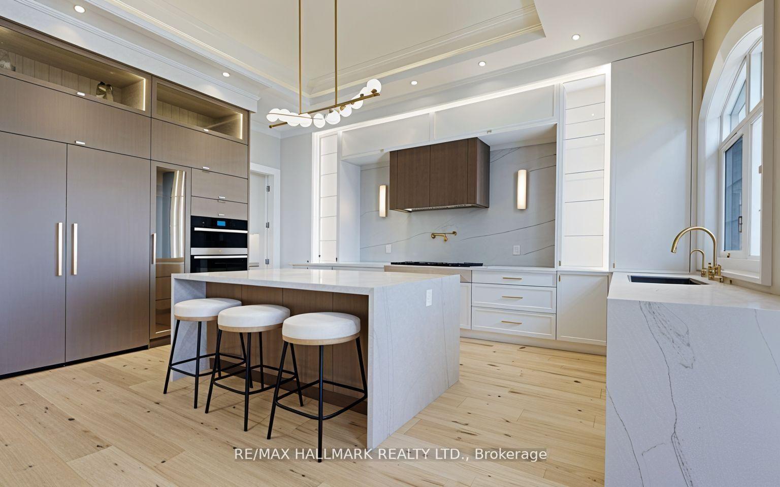 152 Olde Bayview Avenue, Richmond Hill — Detached for sale, photo 1