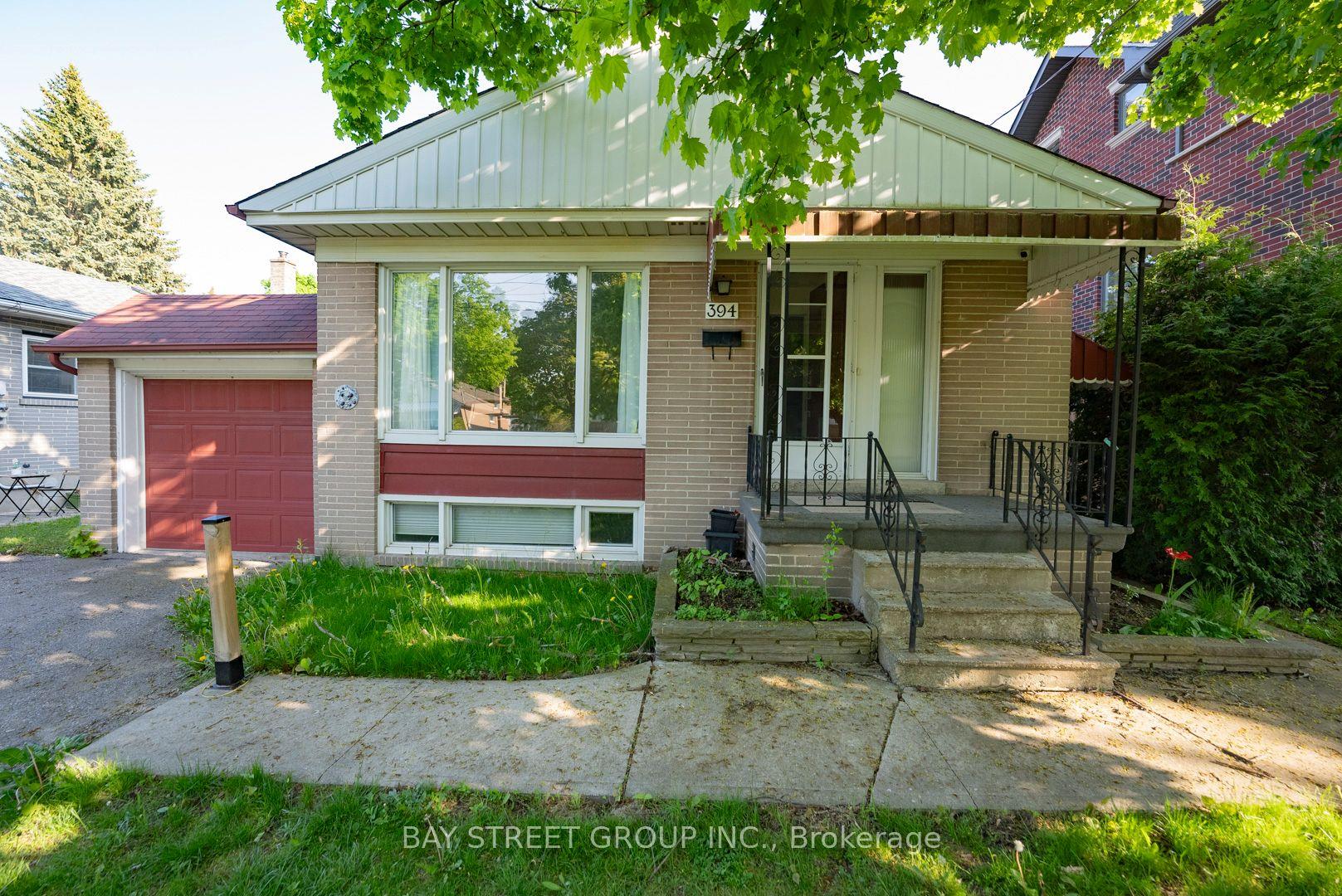 394 Centre Street E Lower #Lower, Richmond Hill — Detached for lease, photo 1