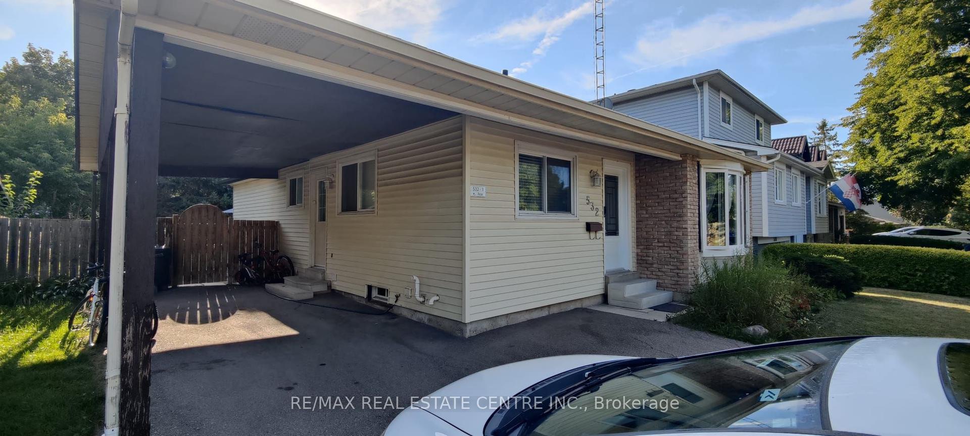 532 WOODWARD Avenue Main Floor Only #Main Floor Only, Milton — Detached for lease, photo 1