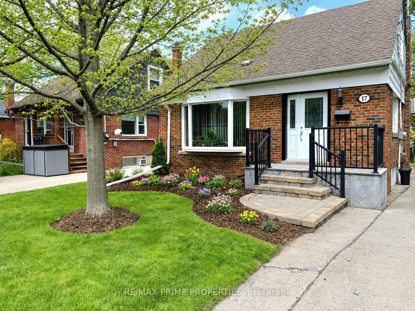 17 Tardree Place — photo 1