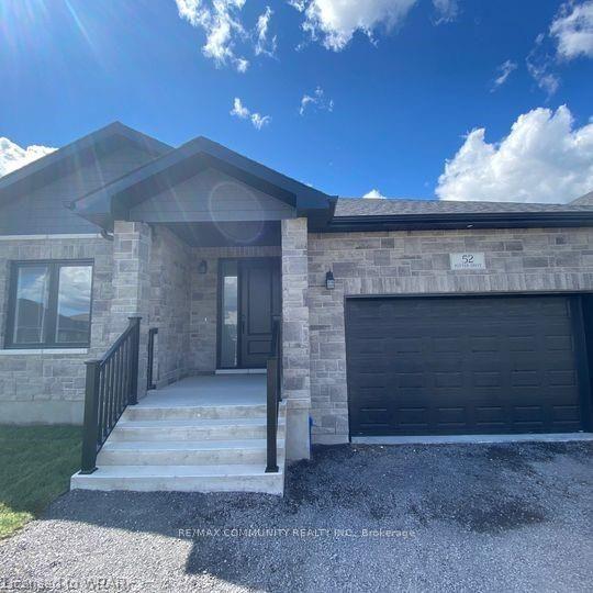 52 Potter Drive — photo 1