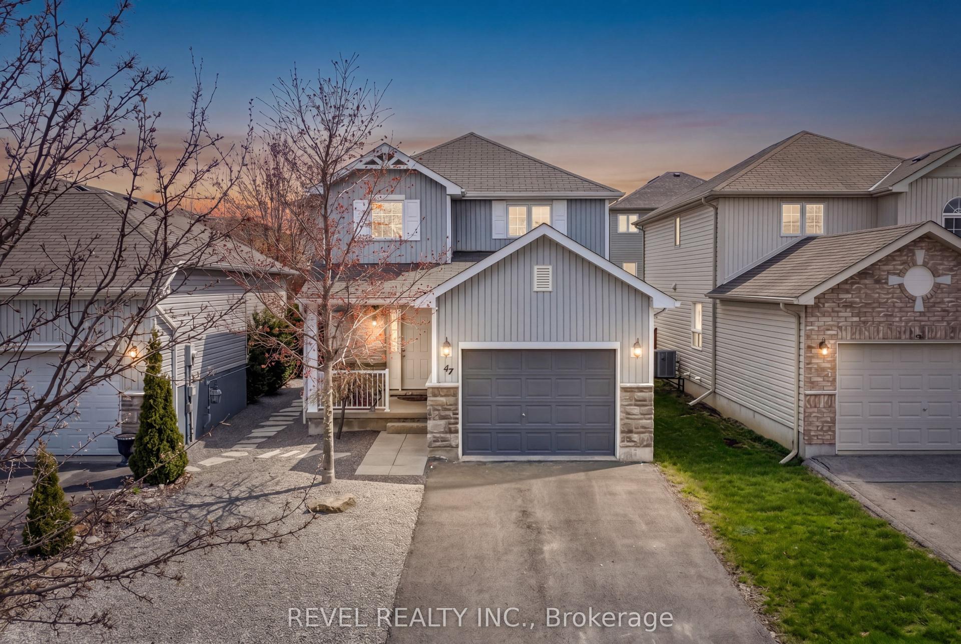 47 Lisbeth Crescent, Kawartha Lakes — Detached for sale, photo 1