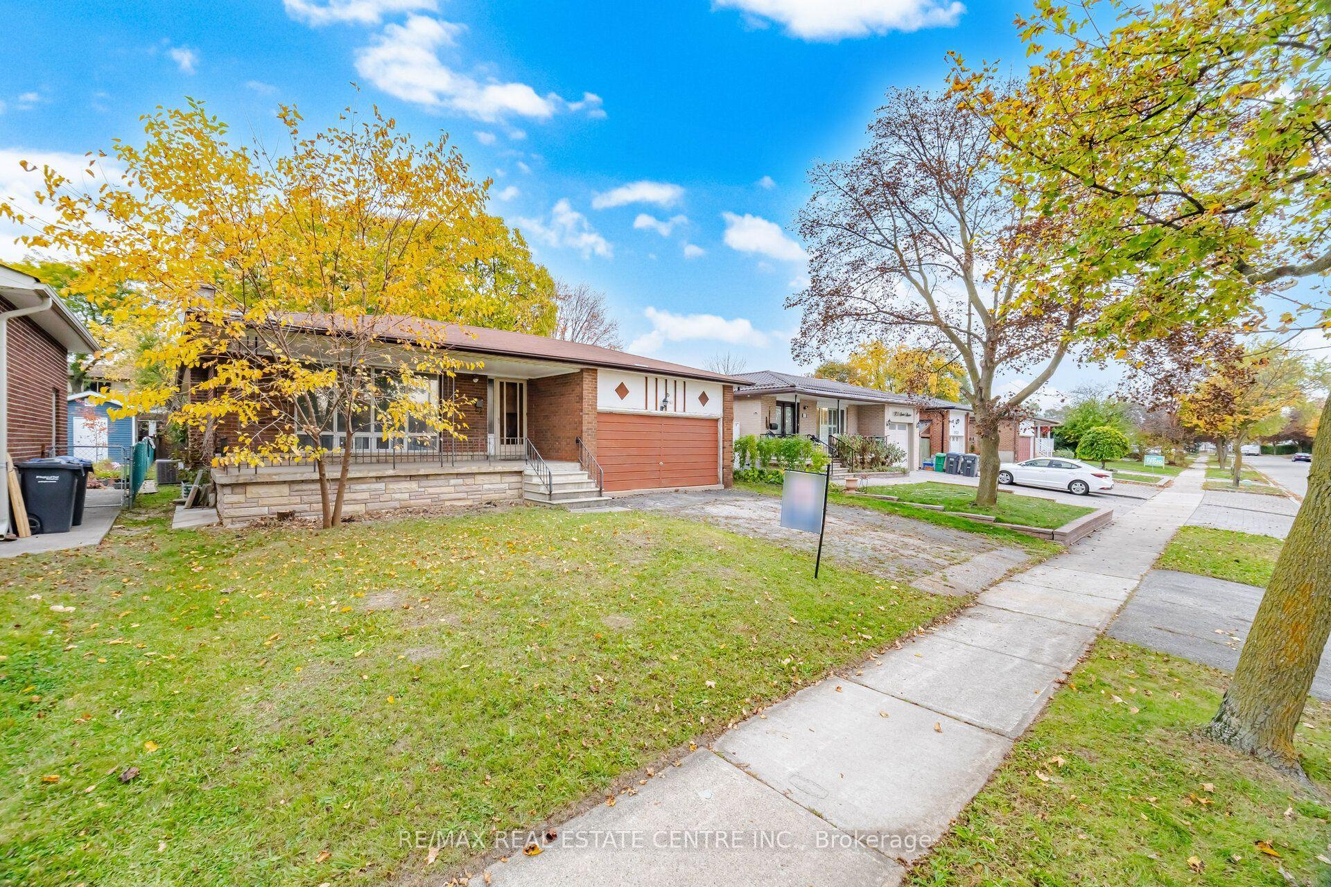 1161 Chada Avenue, Mississauga — Detached for sale, photo 1