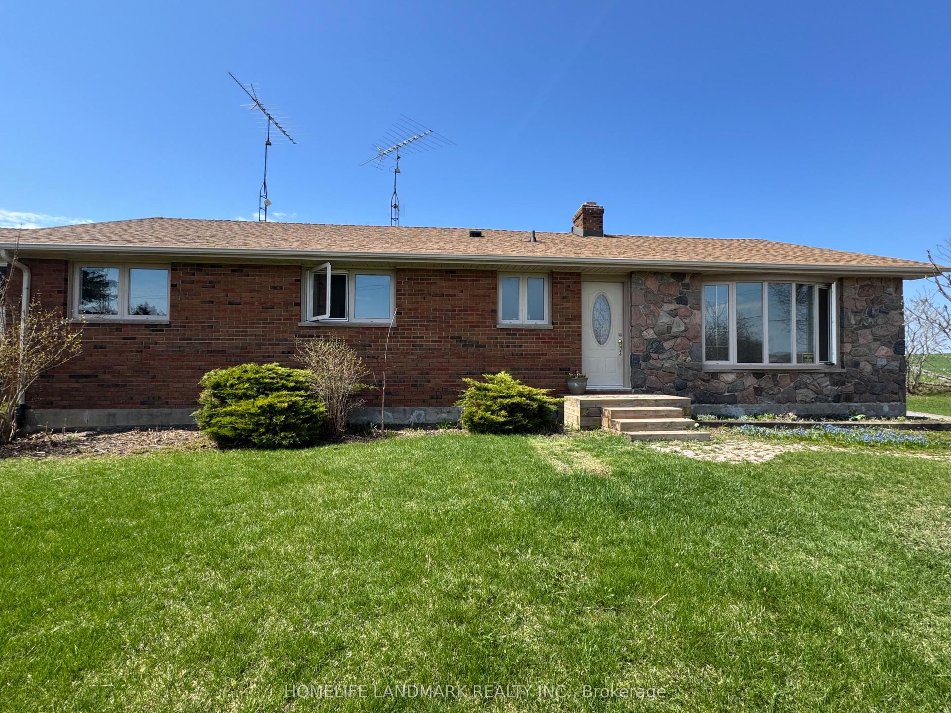 4432 MIDDLE Road — photo 1