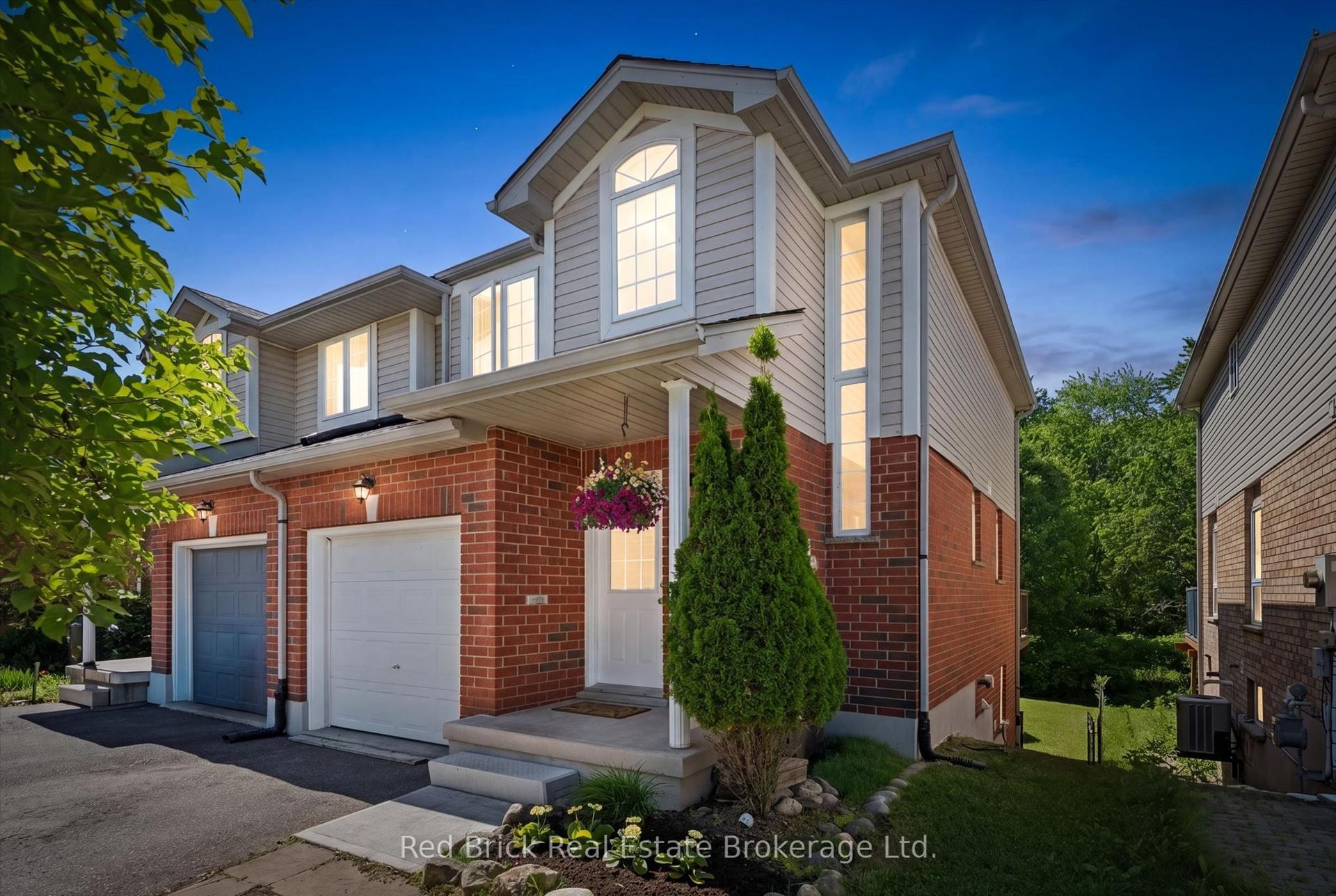 30 Chillico Drive, Guelph — Semi-Detached for sale, photo 1