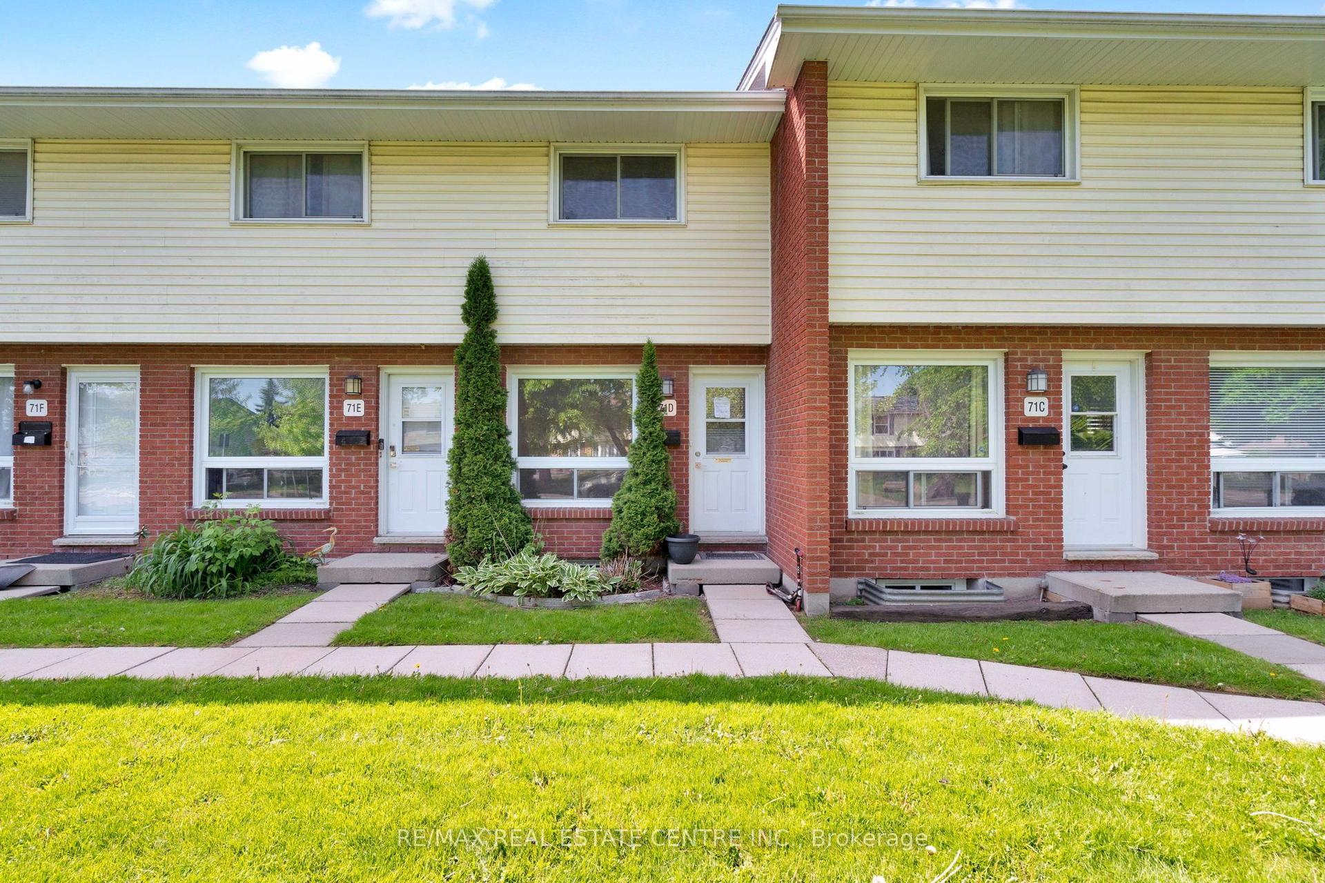 71D Wellesley Crescent D #D — photo 1