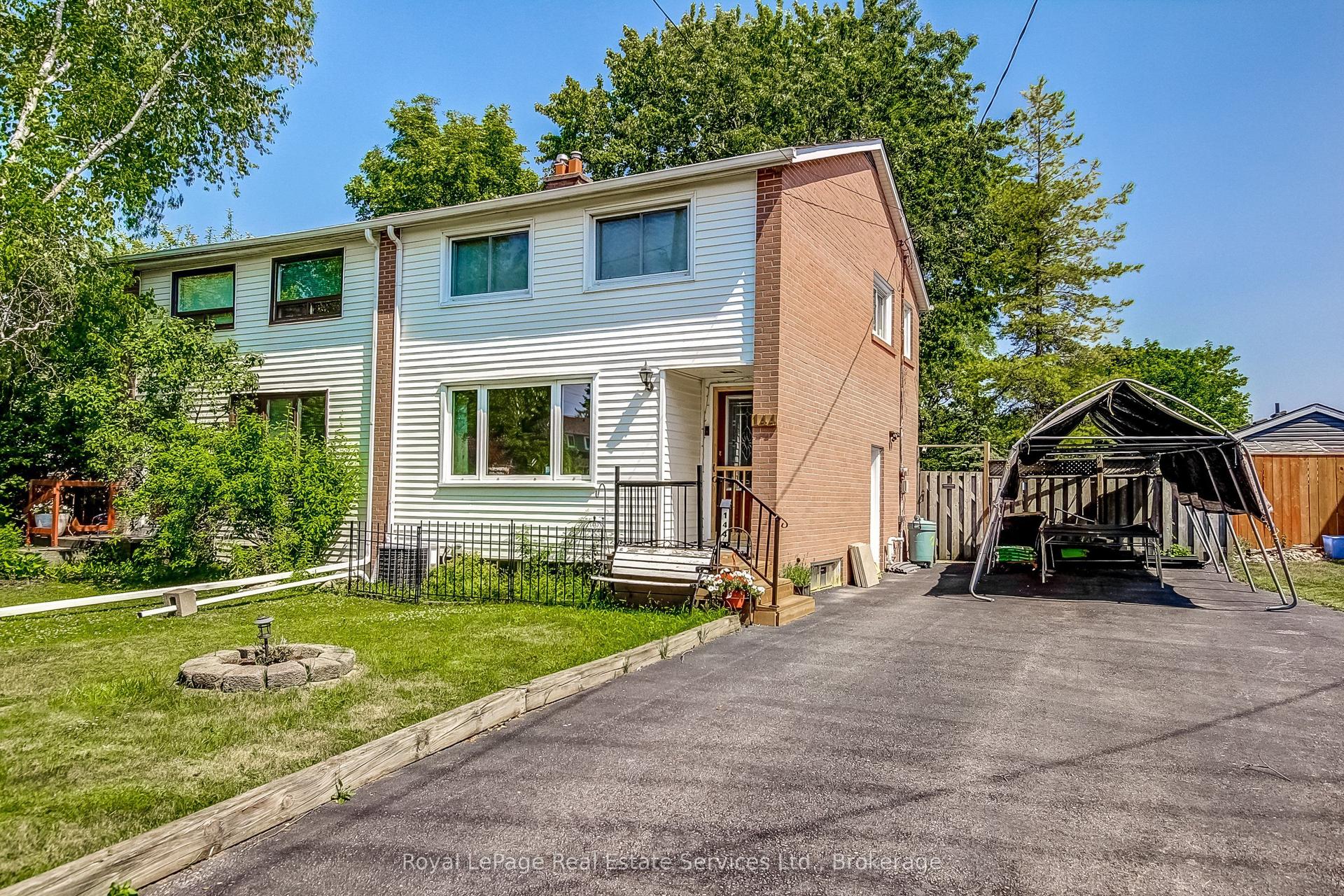 144 Heslop Road, Milton — Semi-Detached for sale, photo 1
