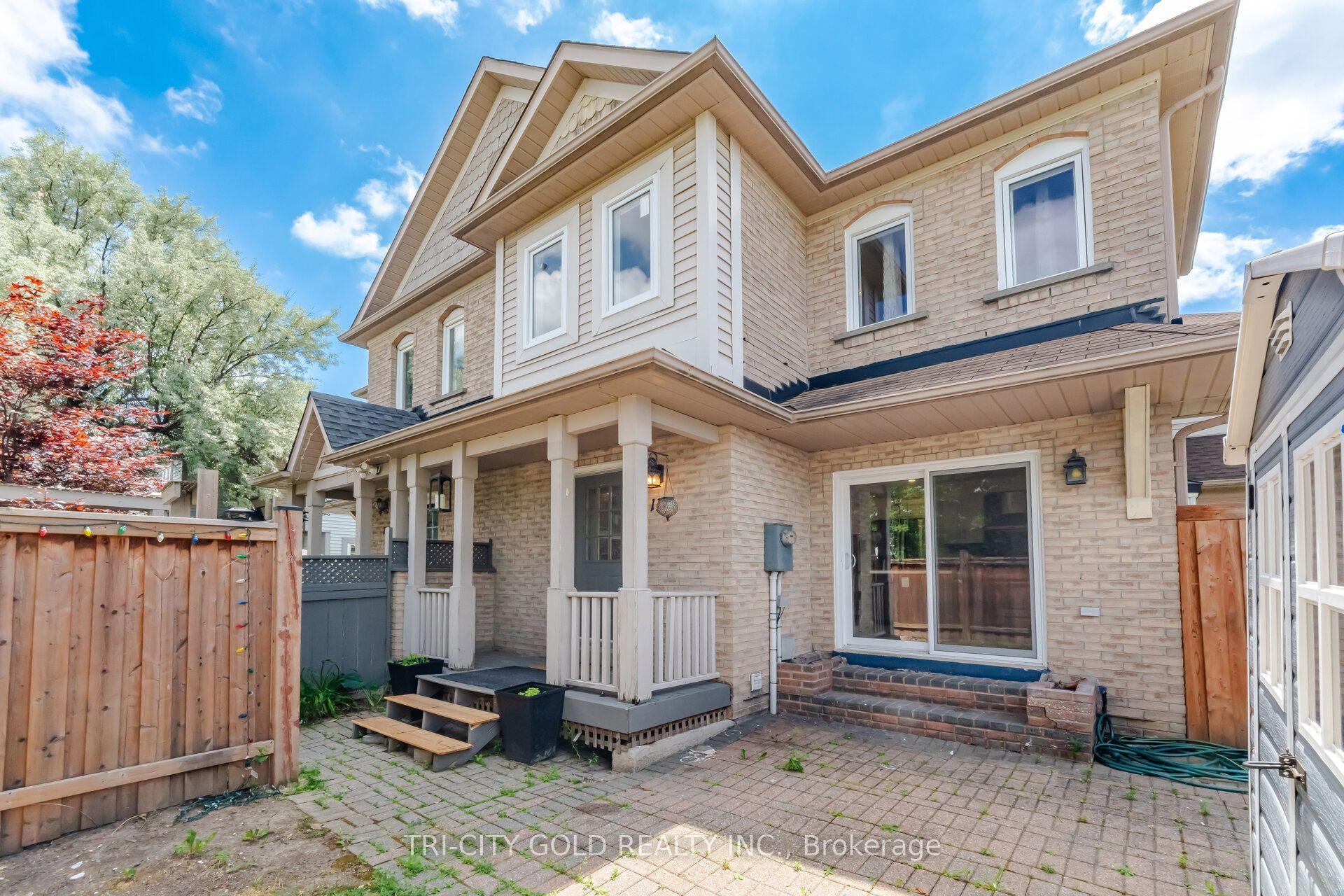 111 Chipmunk Crescent, Brampton — Townhouse for sale, photo 1
