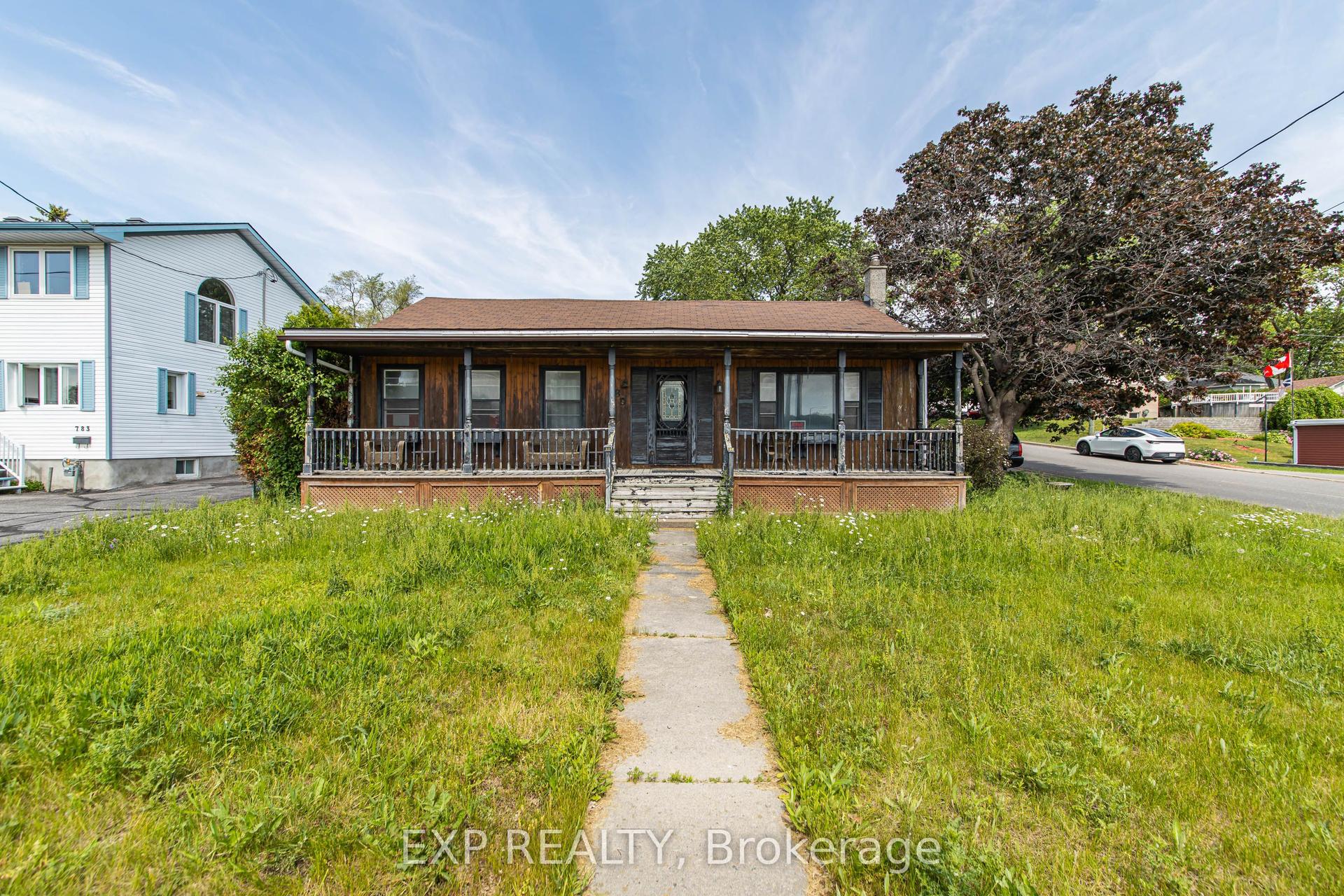 789 Blair Road E — photo 1
