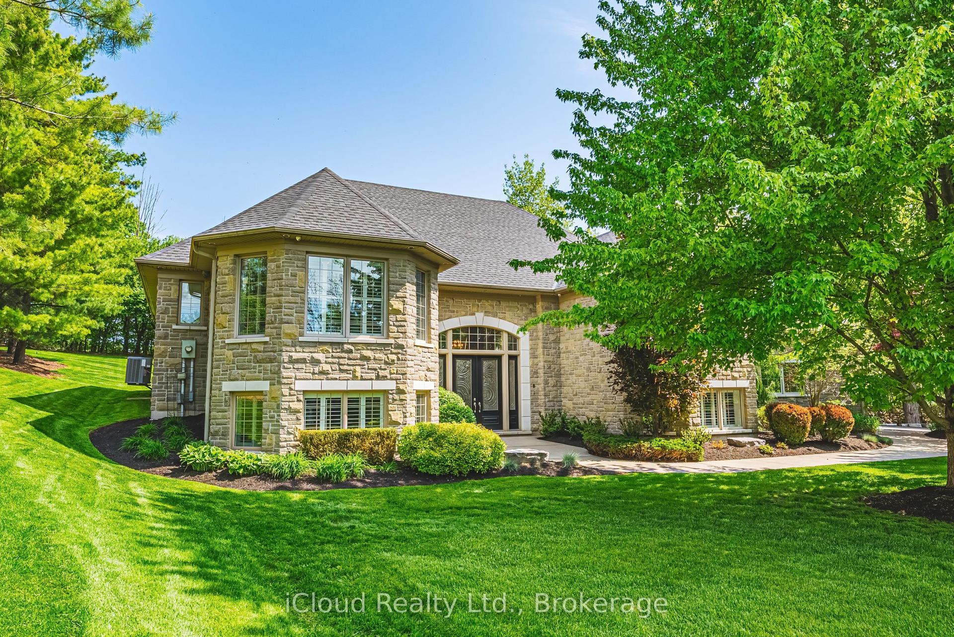 845 Hidden Valley Road, Kitchener — Detached for sale, photo 1
