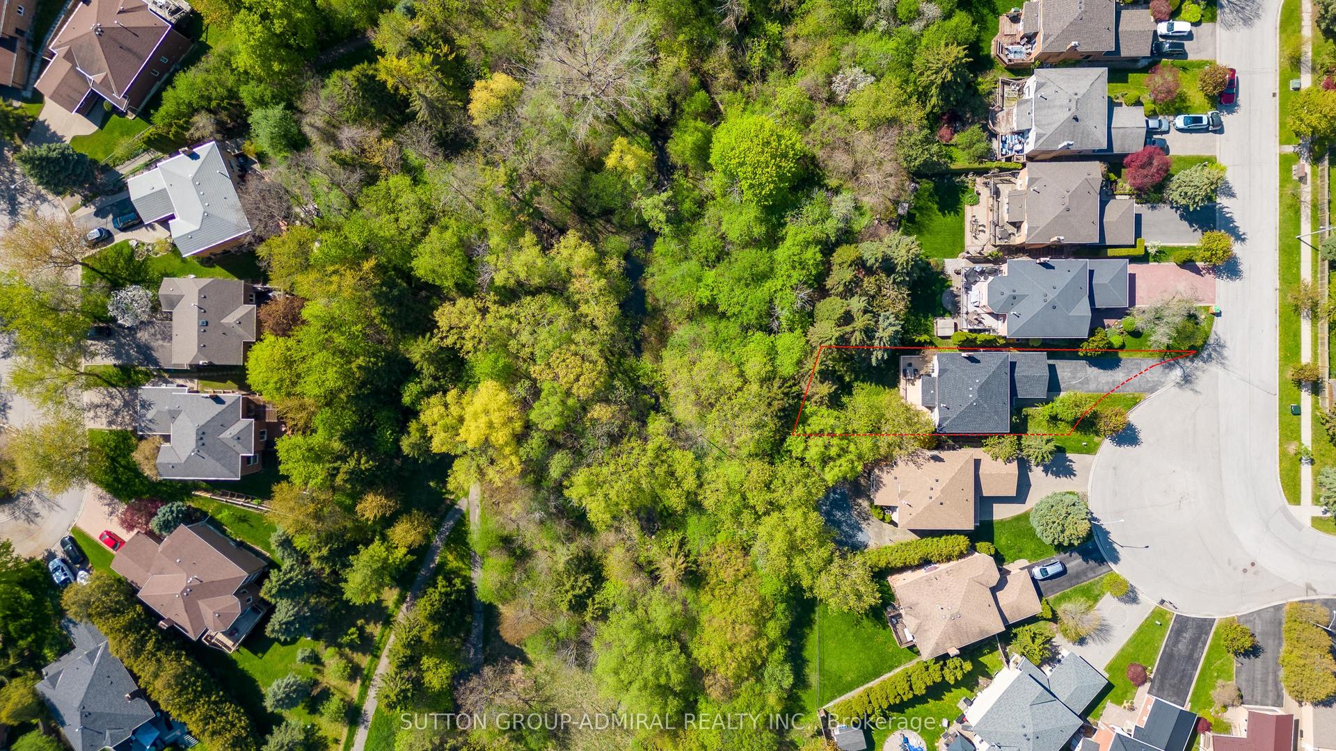 63 O'connor Crescent — photo 1