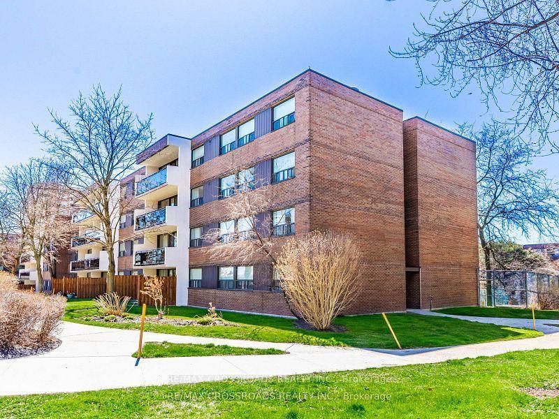 20 Sunrise Avenue 111 #111, Toronto — Condo for sale, photo 1