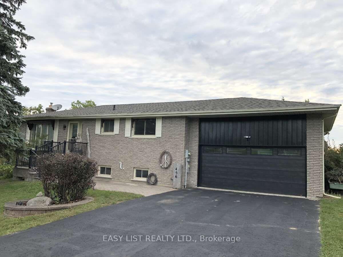456 Old Surrey Lane, Kawartha Lakes — Detached for sale, photo 1