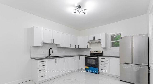 439 Ferguson Avenue N, Hamilton — Detached for sale, photo 1
