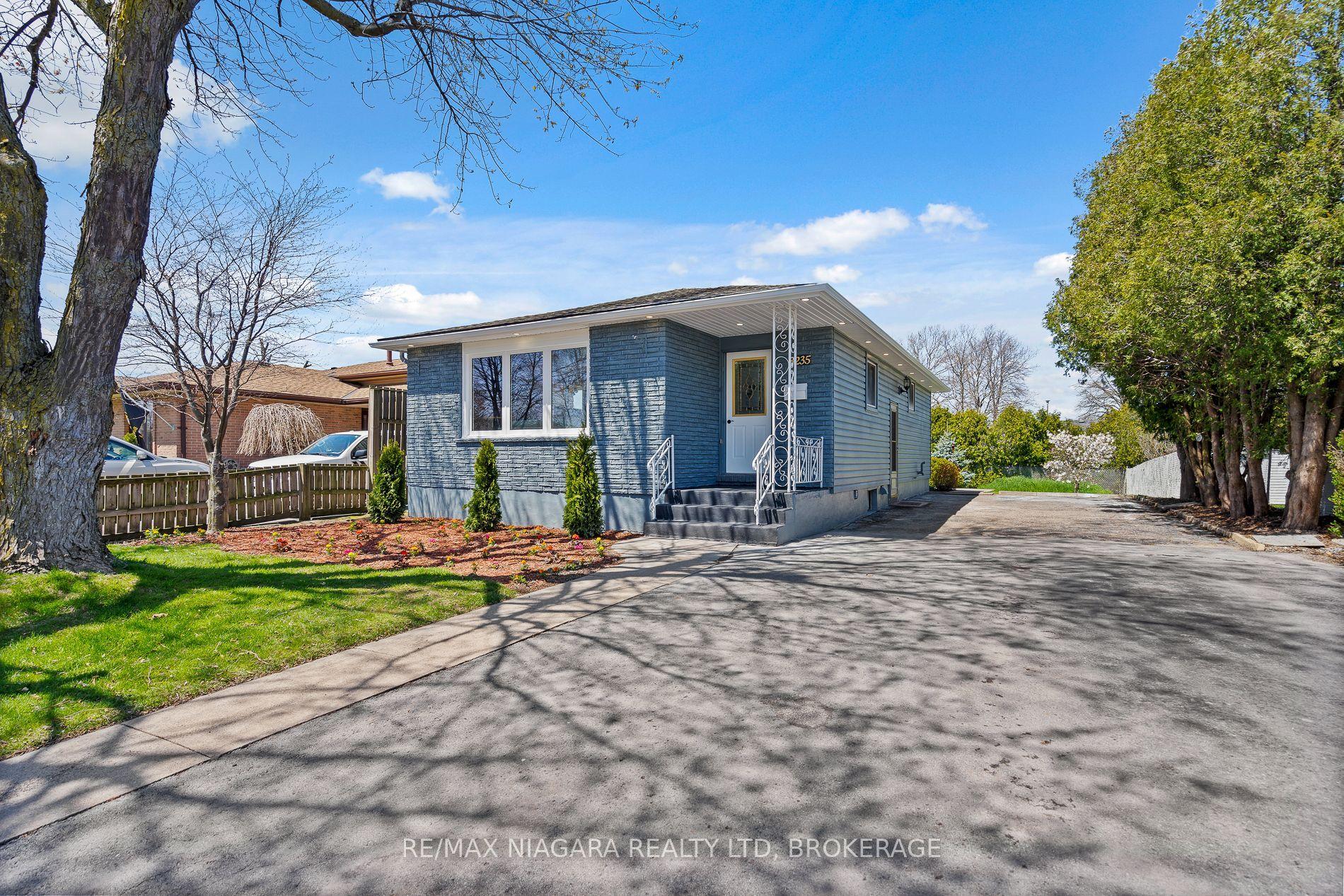8235 PADDOCK TRAIL Drive UPPER #UPPER, Niagara Falls — Detached for lease, photo 1
