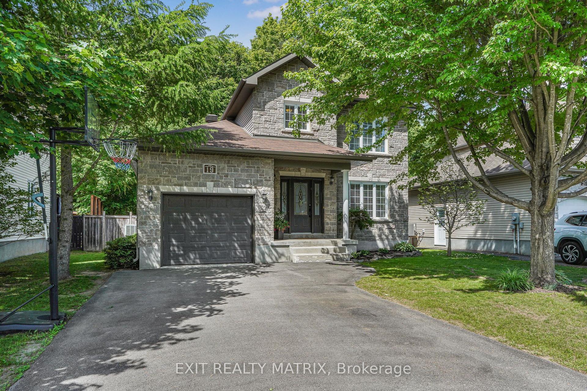 19 South Indian Drive — photo 1