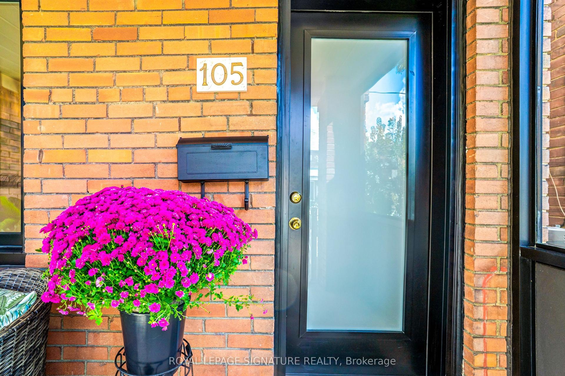 105 Earlscourt Avenue, Toronto — Detached for sale, photo 1