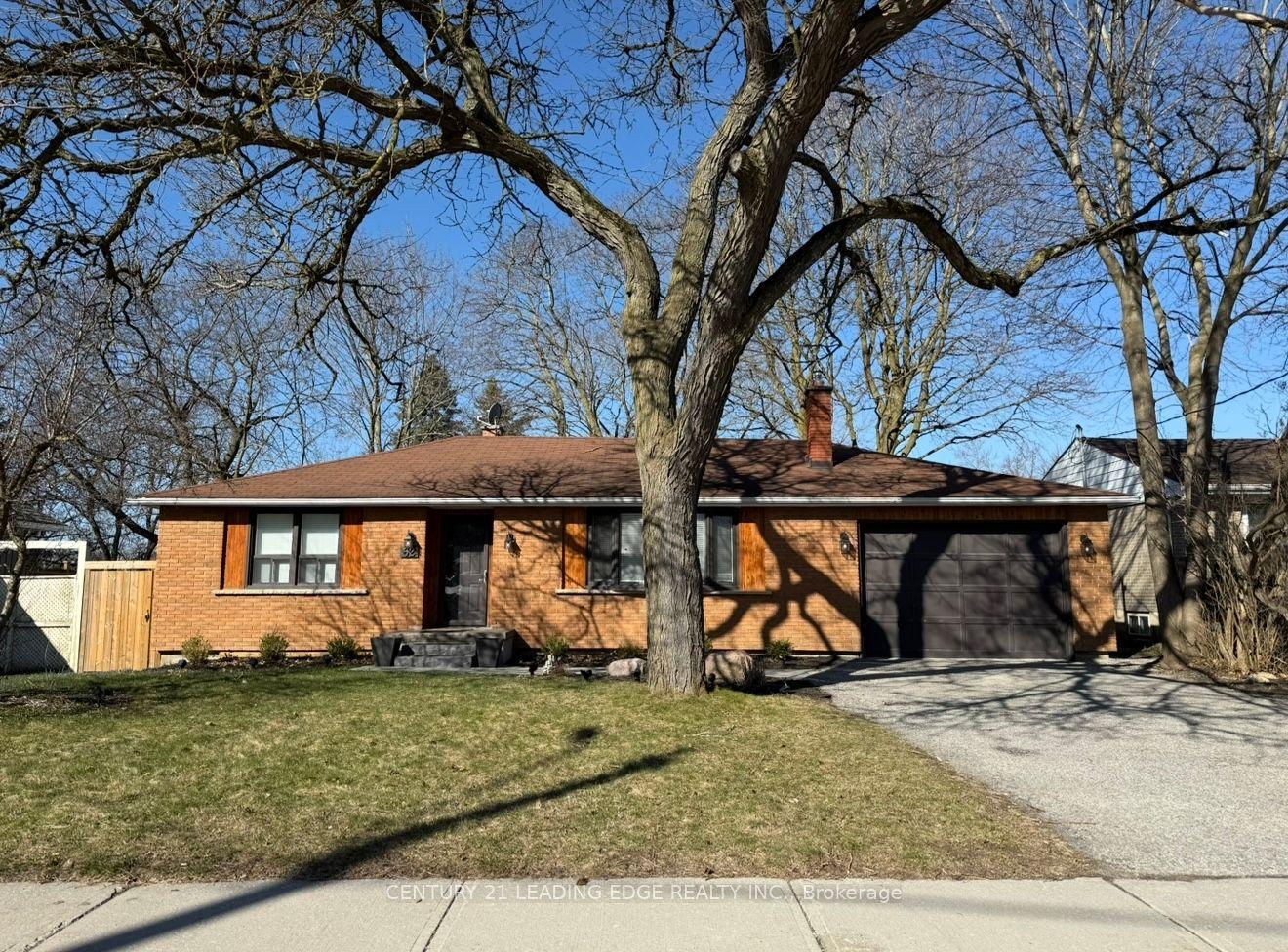 62 BAKER Street A #A, Whitchurch-Stouffville — Detached for lease, photo 1
