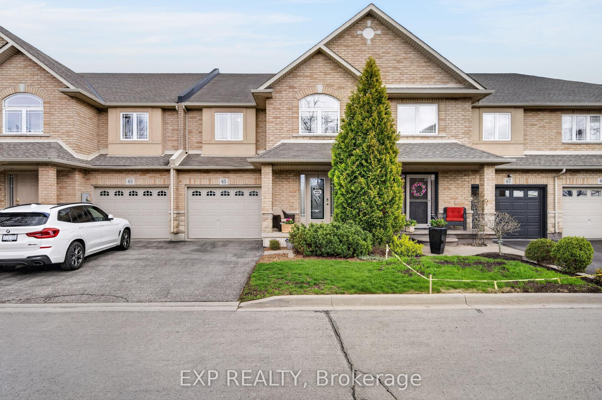 65 Periwinkle Drive — photo 1
