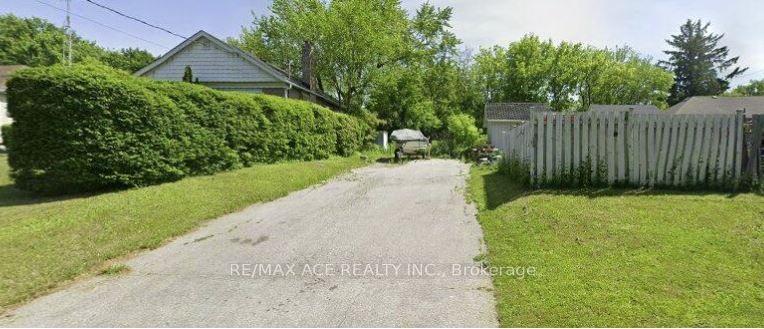 1 Martindale Road — photo 1