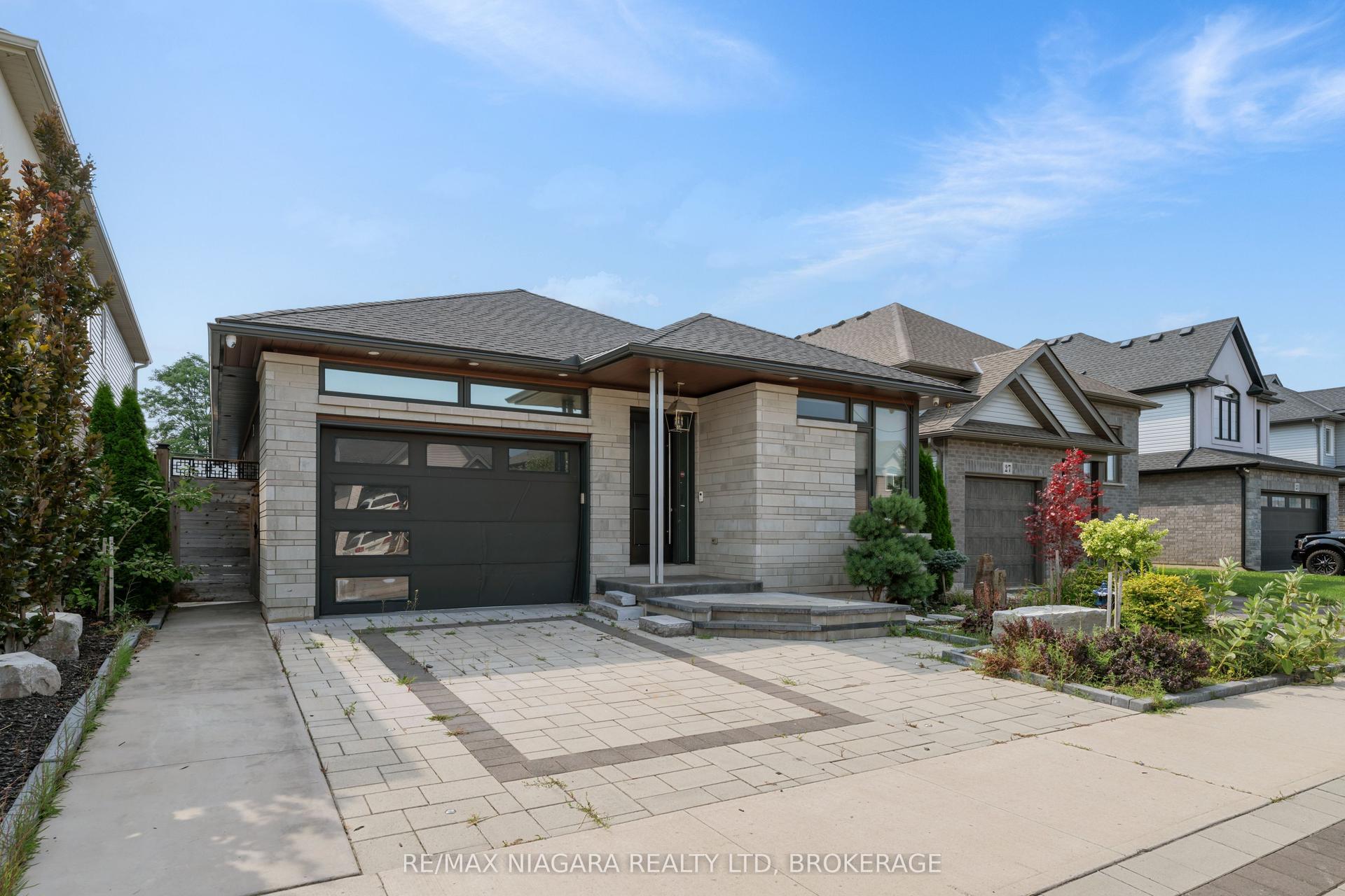 31 Berkshire Drive, St. Catharines — Detached for sale, photo 1
