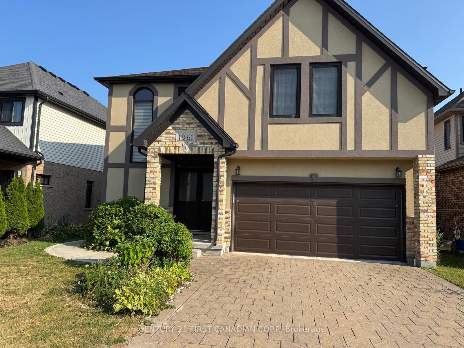 1961 Cedarpark Drive, London North — Detached for lease, photo 1