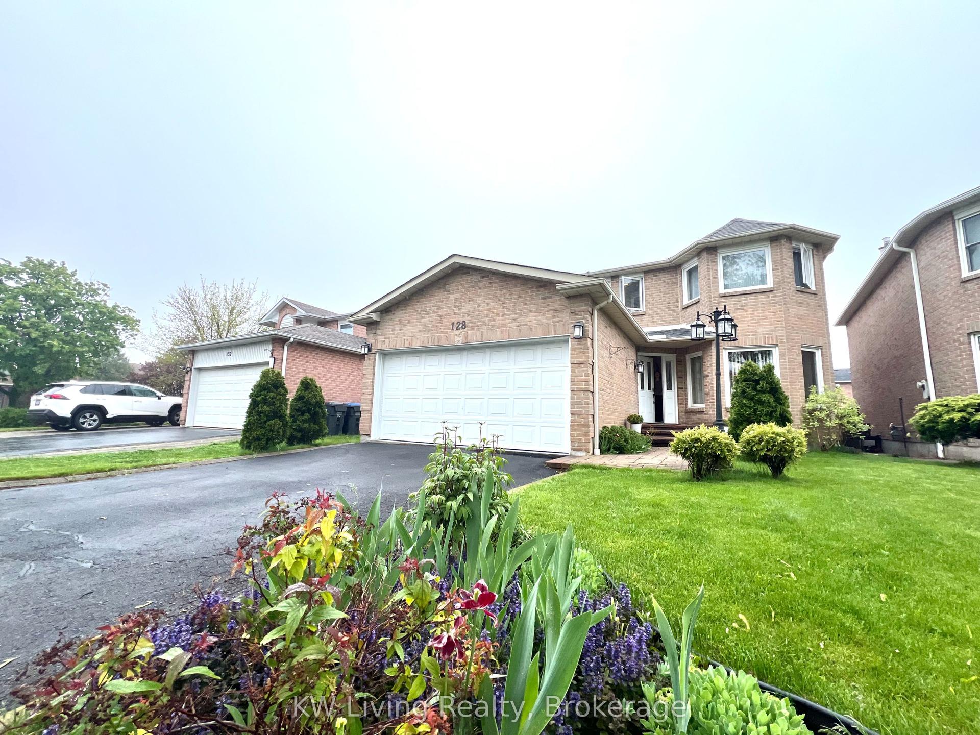 128 Palomino Drive — photo 1