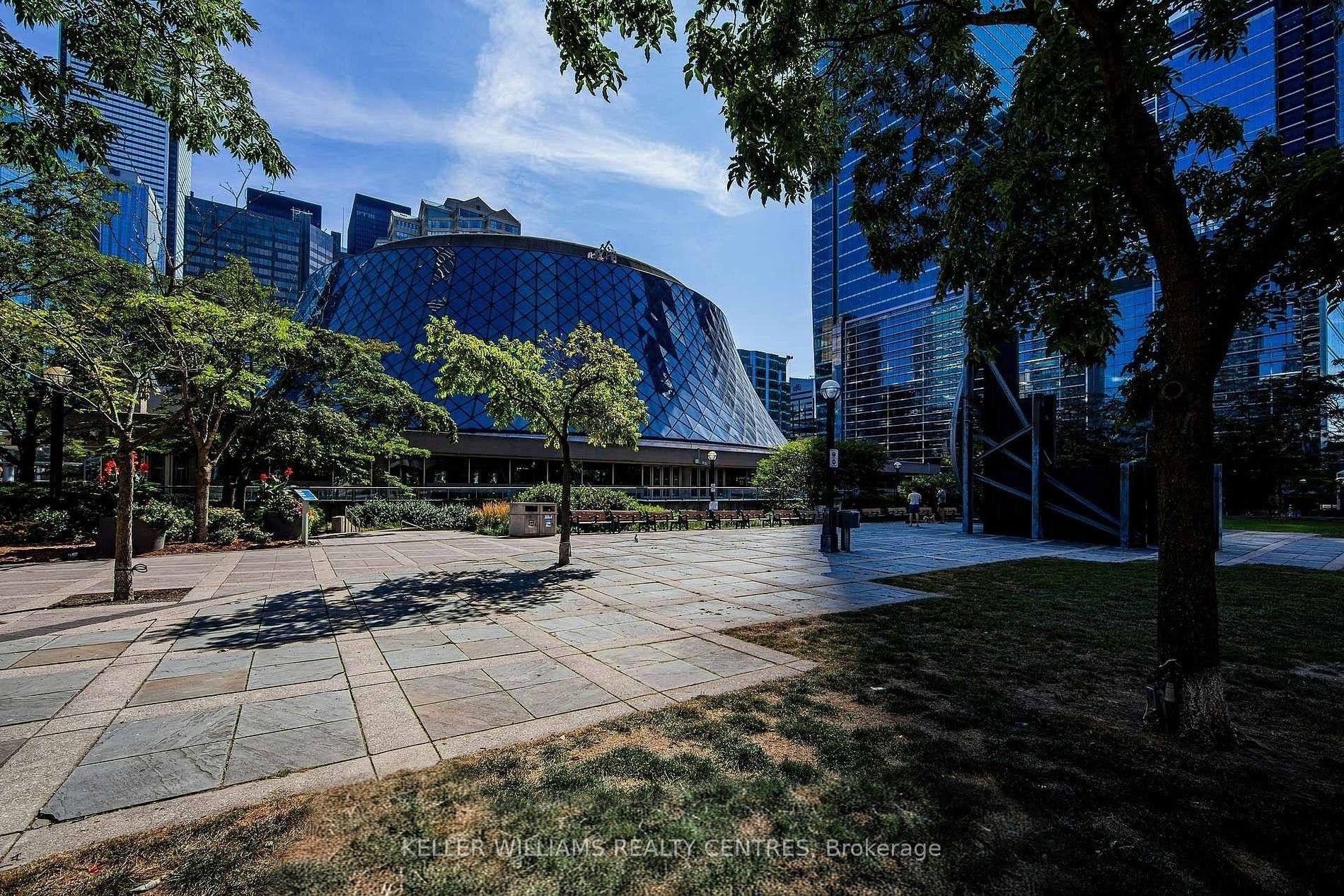 224 King Street West Street W 501 #501, Toronto — Condo for sale, photo 1