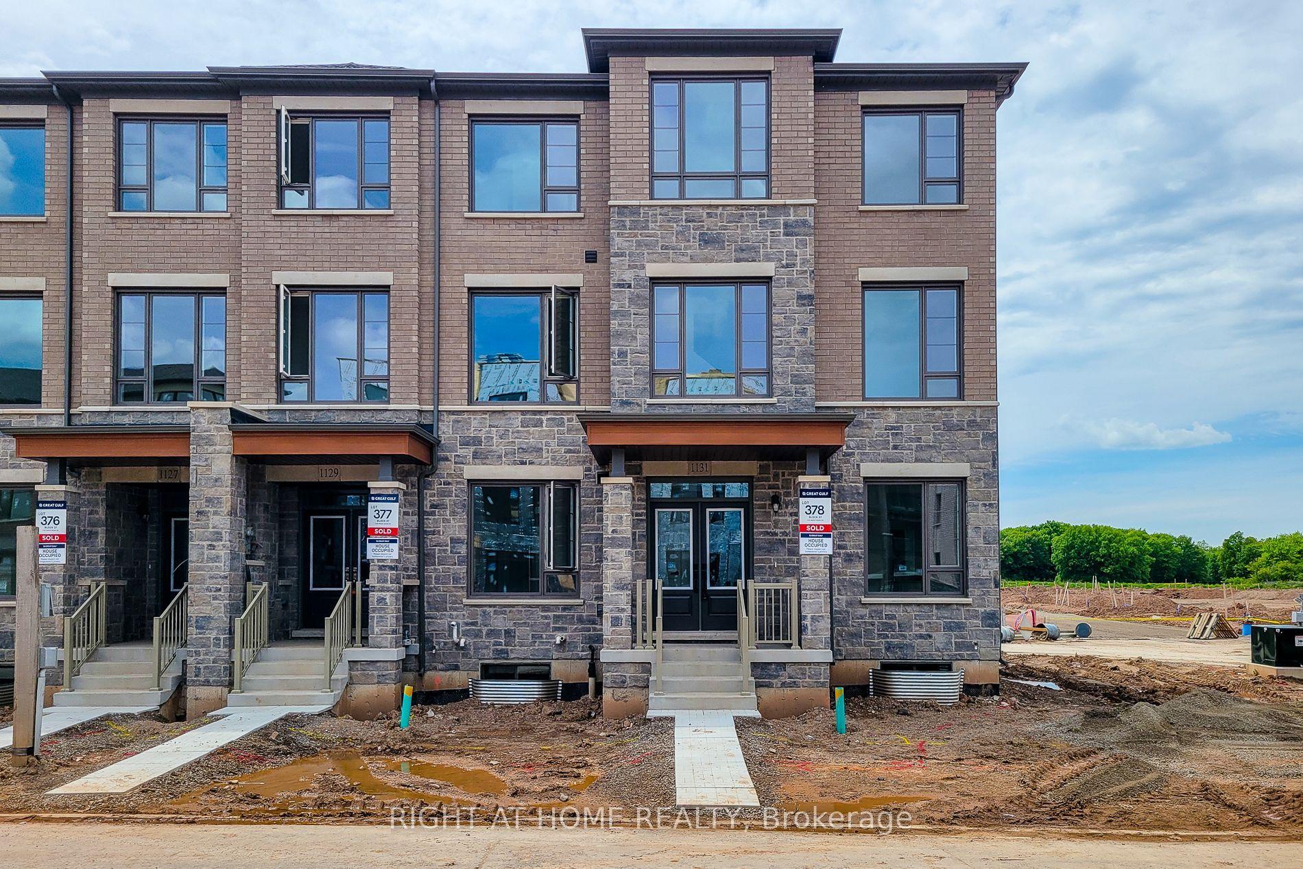 1131 Wheat Boom Drive, Oakville — Townhouse for lease, photo 1