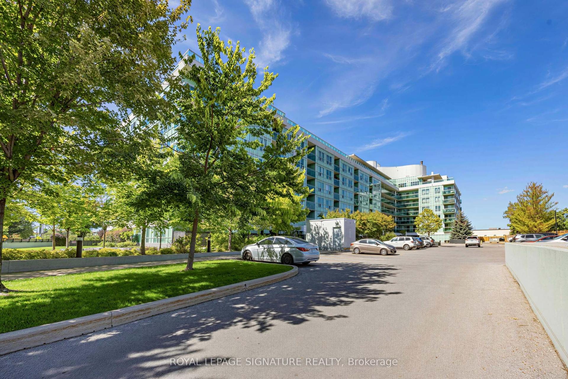 60 Fairfax Crescent 322 #322, Toronto — Condo for sale, photo 1