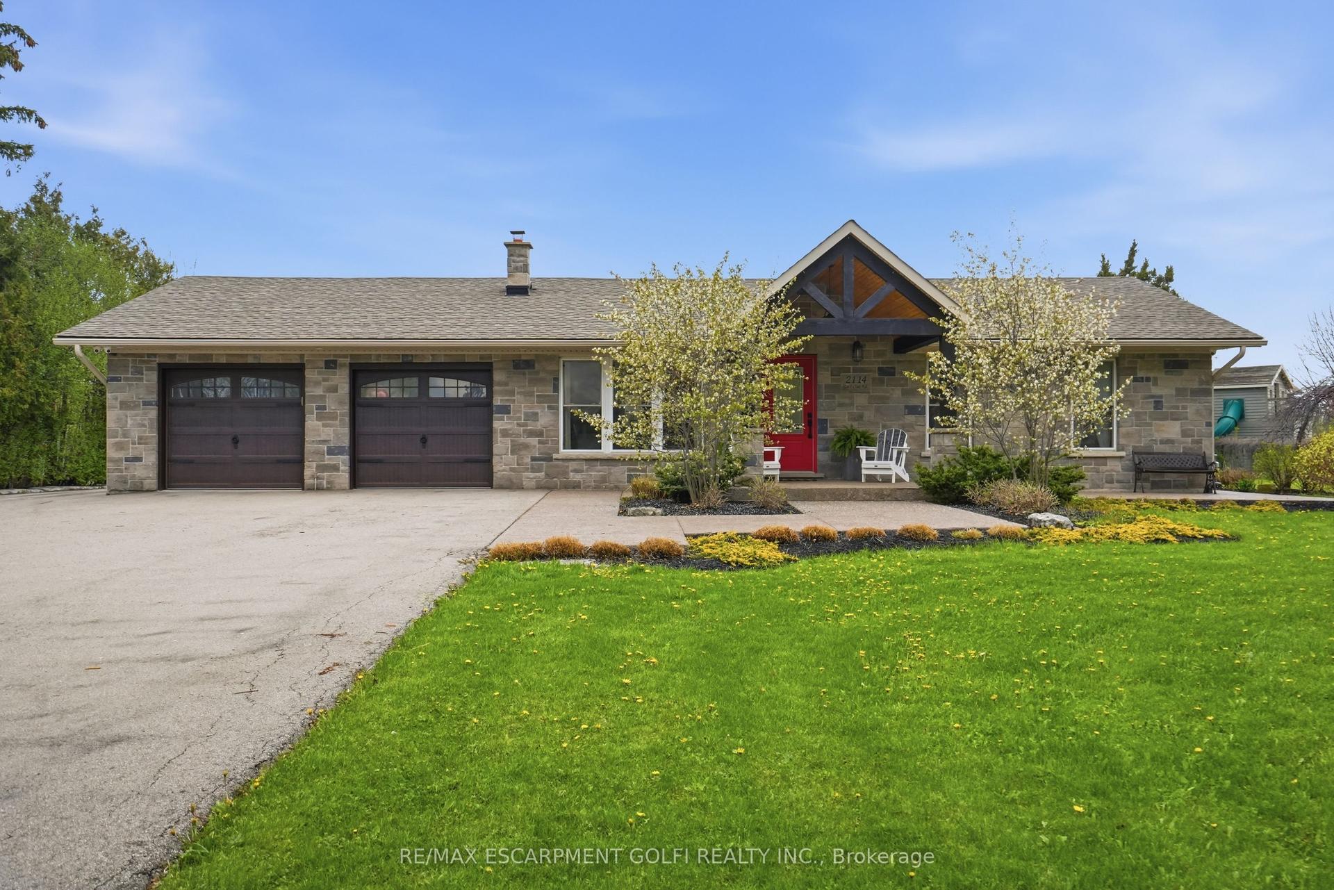 2114 GOLF CLUB Road — photo 1