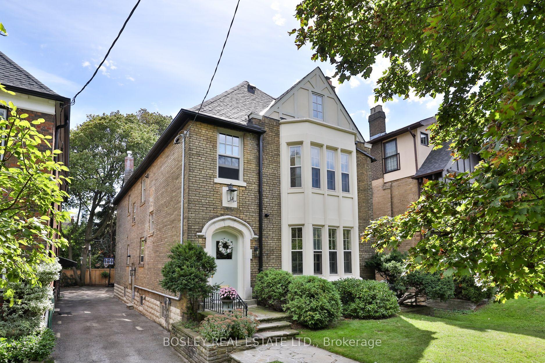43 Whitehall Road, Toronto — Detached for sale, photo 1