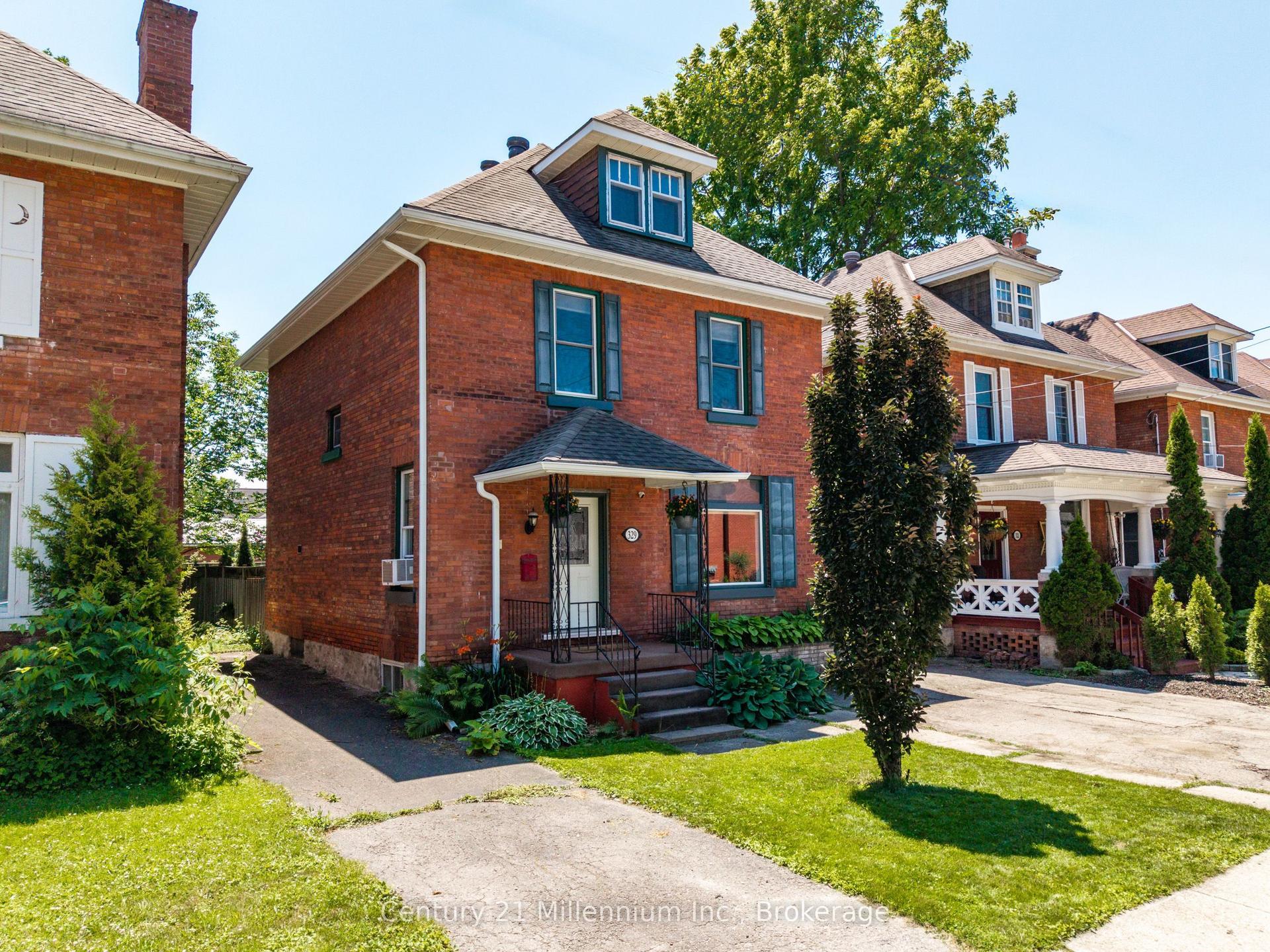 329 7th Street E, Owen Sound — Detached for sale, photo 1