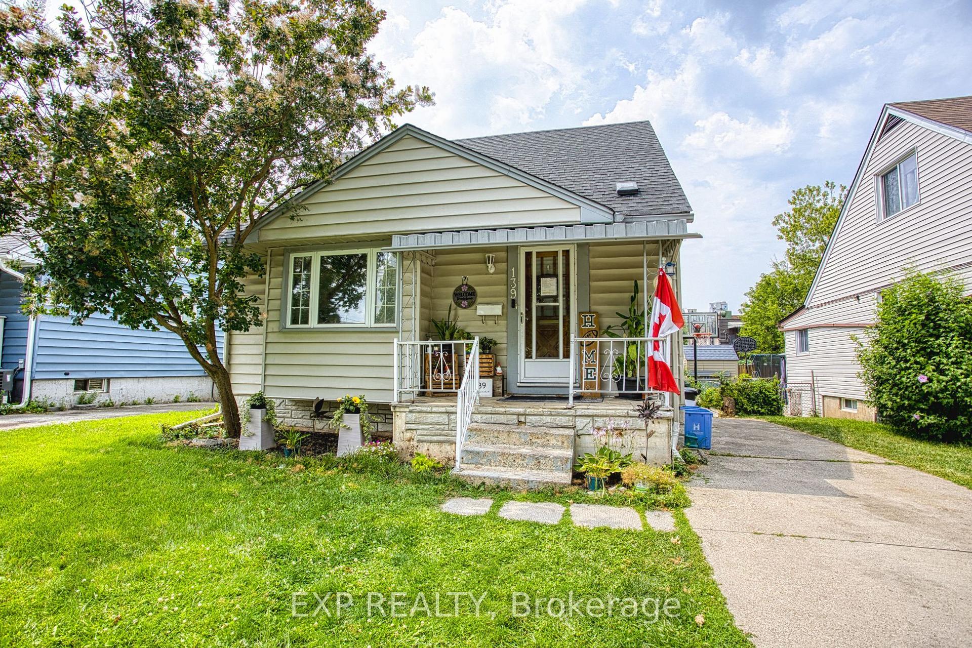 139 Glassco Avenue N, Hamilton — Detached for sale, photo 1