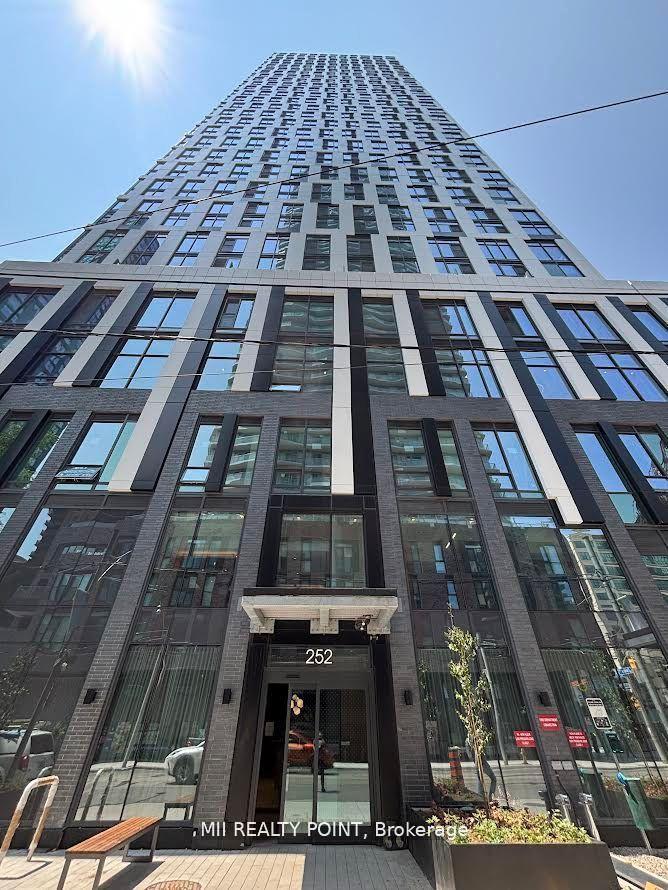 252 Church Street PH12 #PH12, Toronto — Condo for lease, photo 1