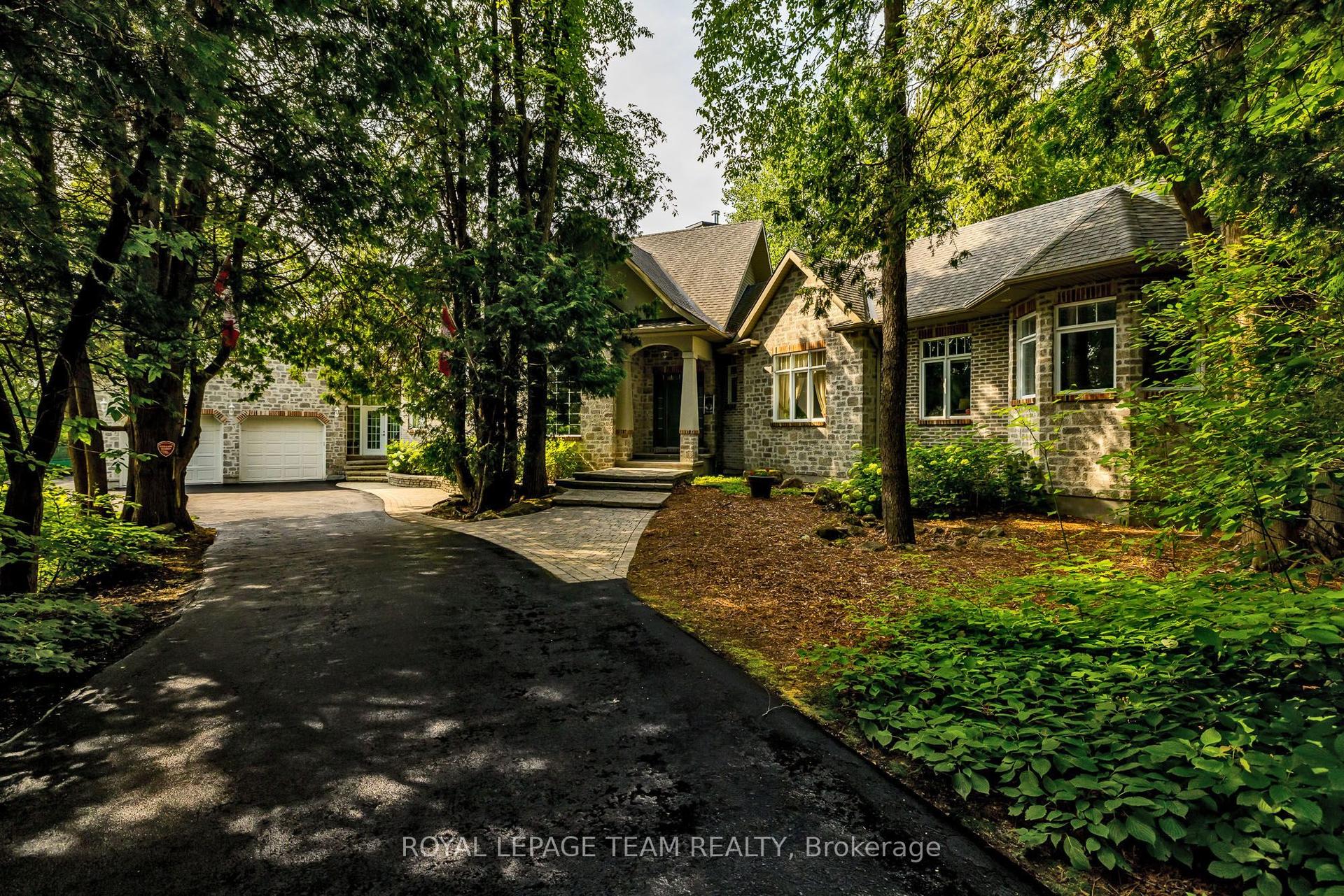 6196 Deermeadow Drive — photo 1