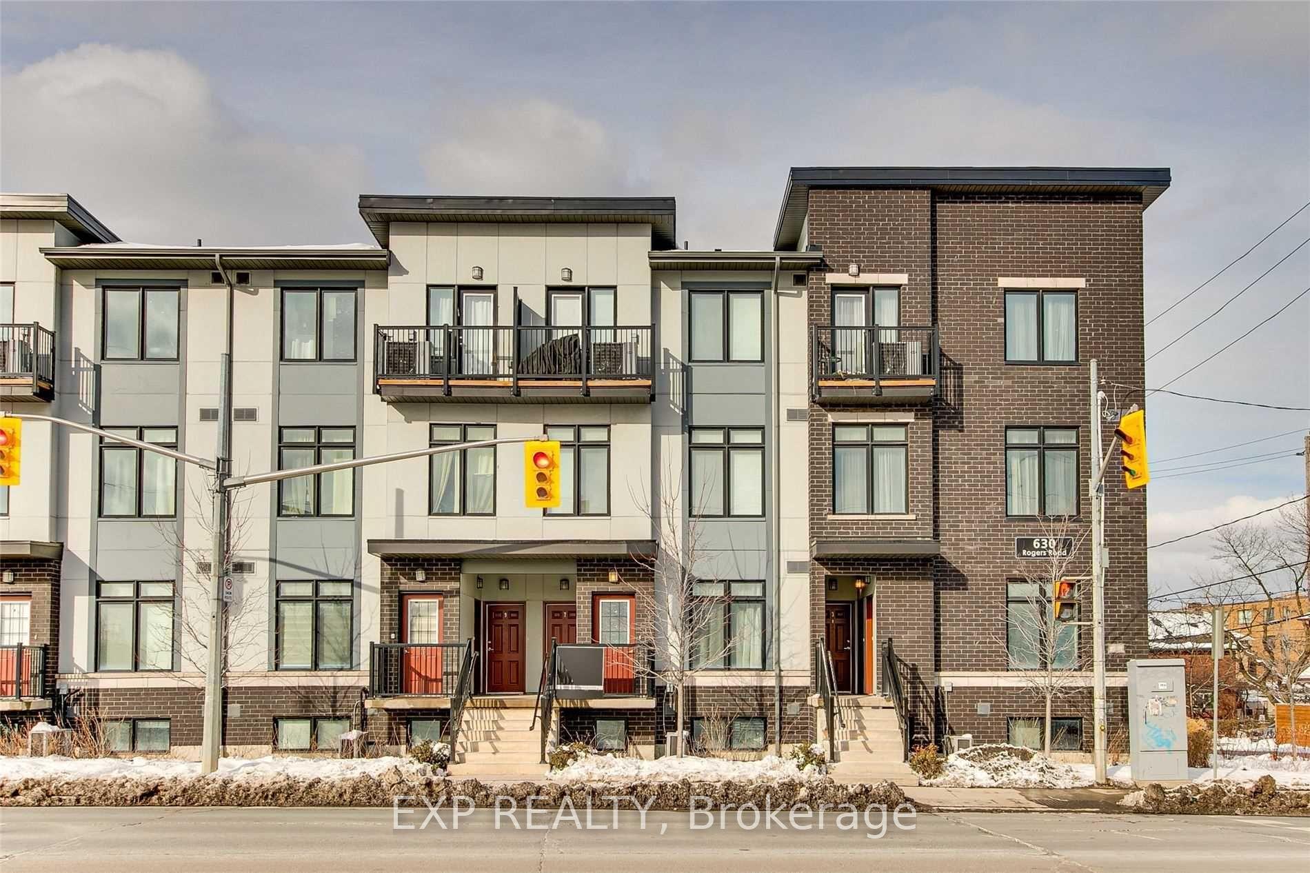 630 Rogers Road #5 Room 1 ##5 Room 1, Toronto — Condo Town for lease, photo 1