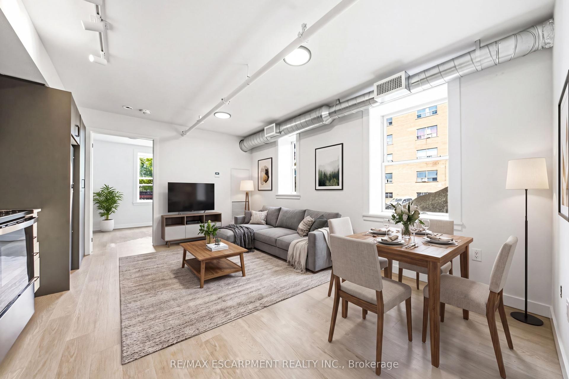 325 James Street S 205 #205, Hamilton — Multiplex for lease, photo 1