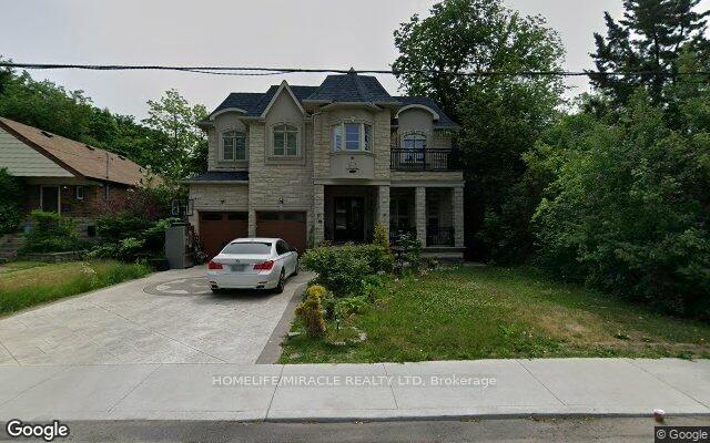 35 Drake Crescent, Toronto — Detached for sale, photo 1