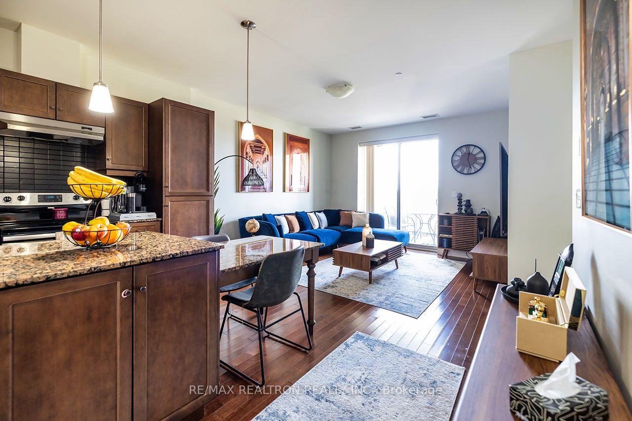 223 Erb Street W 604 #604 — photo 1