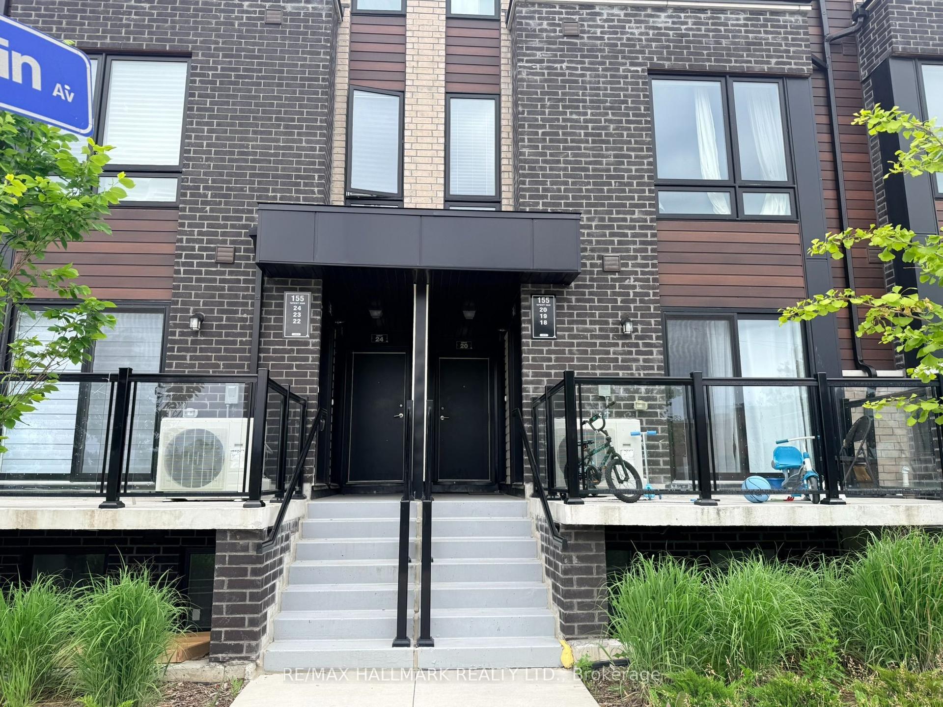 155 Tapscott Road 18 #18, Toronto — Condo Town for sale, photo 1